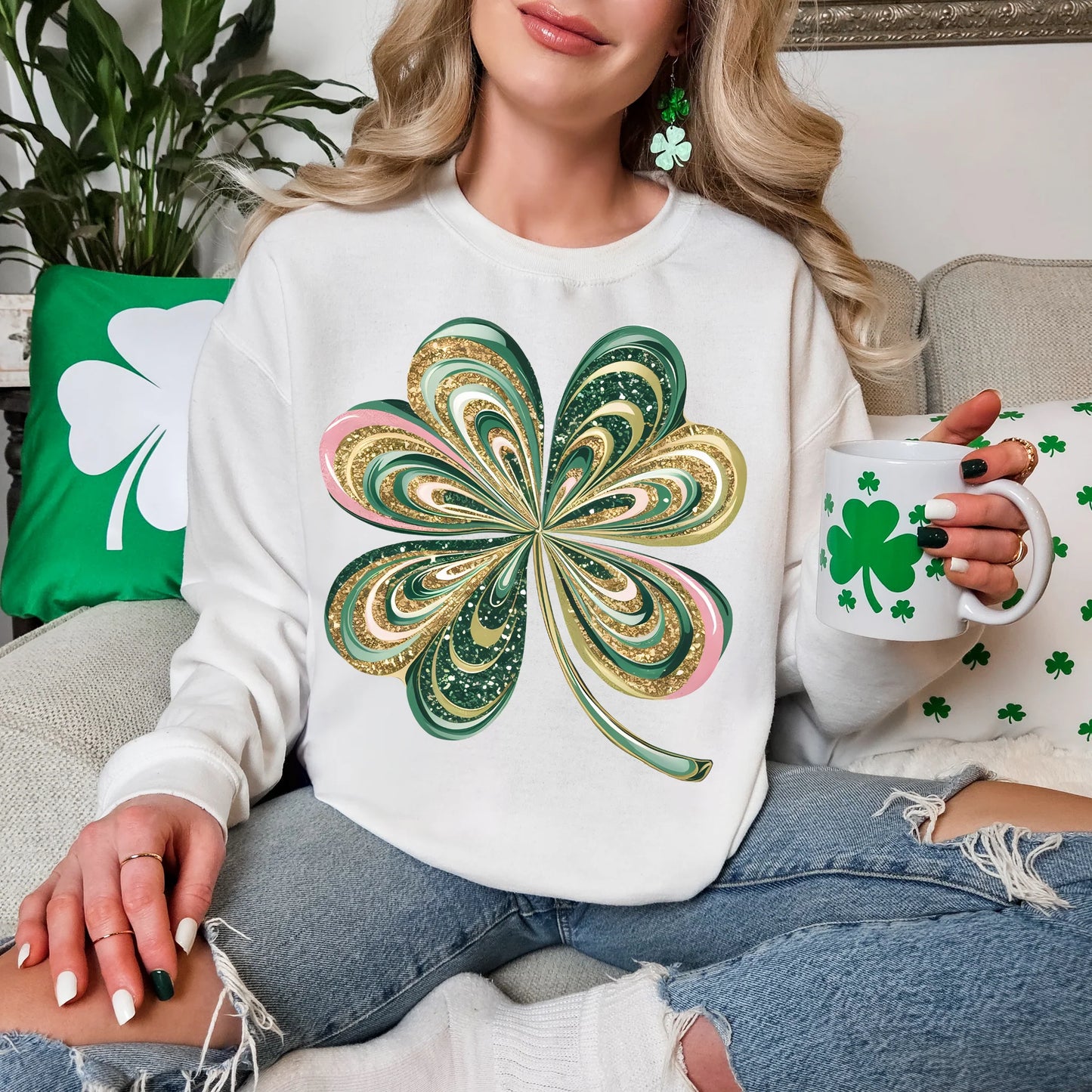 Glitter clover