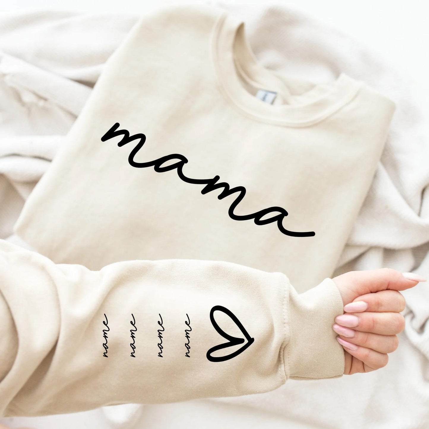 Mama crew with sleeve names: leave names for sleeve in “order notes”