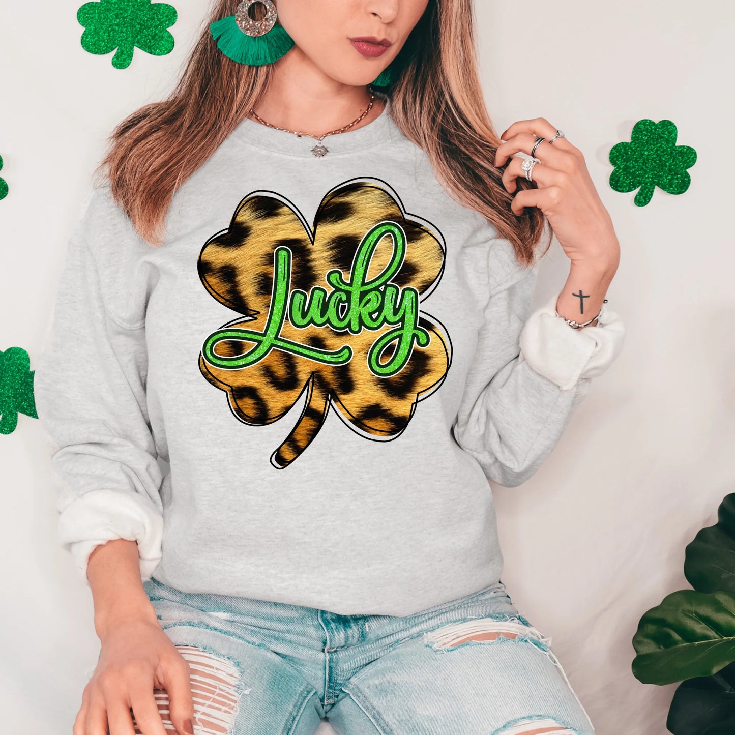 Lucky cheetah clover