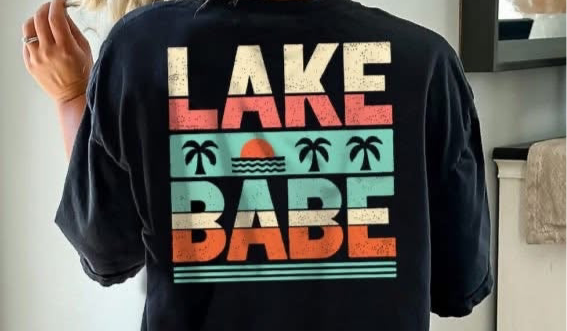 Lake babe